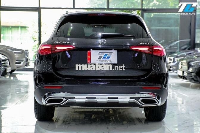 Mercedes-Benz GLC200 4MATIC 2024 đk 2025 - 8000 km