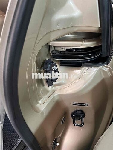 Bán TOYOTA SIENNA SX- 2013 - bản LIMITED 4WD