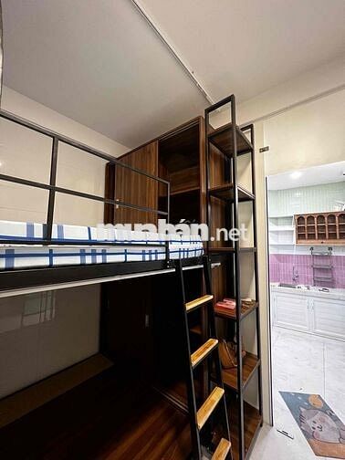 phòng trọ rộng, Q1, có thể ở đến 4 , phòng riêng không phải ở ghép.