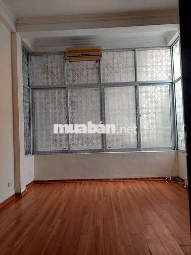Nhà ngõ 117 Nguyễn Khoái, gần cây xăng Lương Yên