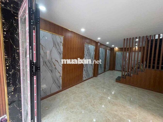 Nhà Tùng Thiện Vương P.13 Quận 8