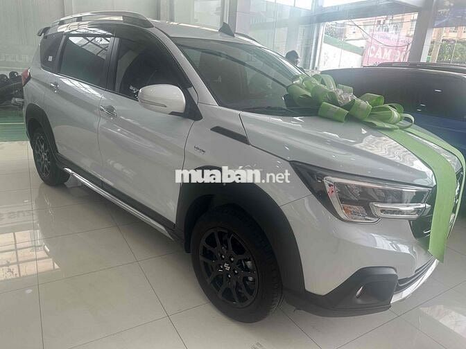Suzuki XL7 2025 giảm mạnh tháng ngâu hổ trợ góp