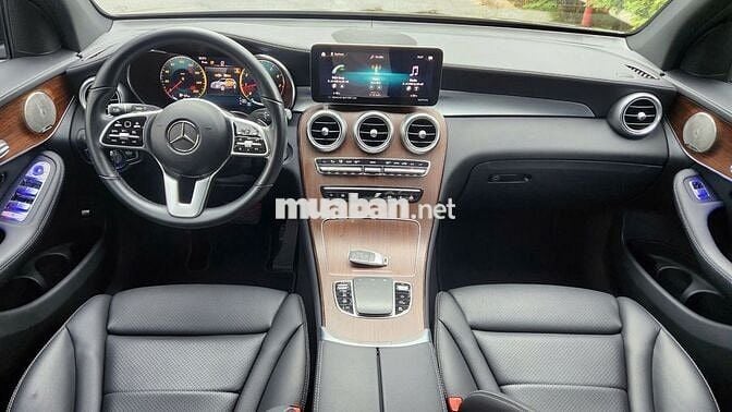 GLC200 4MATIC bản V1 sx 2022