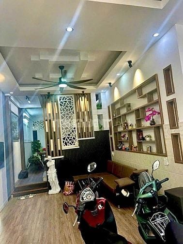 NHÀ ĐẸP ỐP GỖ Ở ĐƯỜNG SỐ 54 Q6, VIEW CÔNG VIÊN (4X17) CHỈ 12,5 TỶ