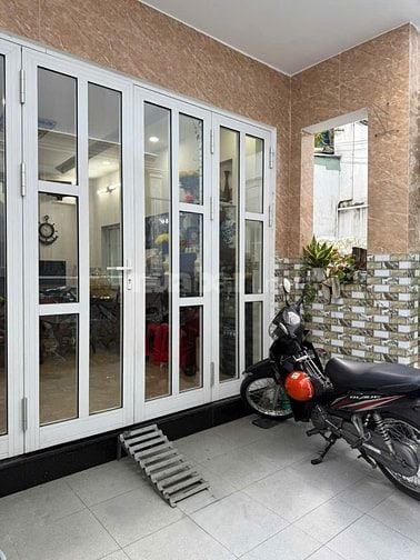 Nhà hẻm Tây Sơn 4x16m, 1 lầu 2pn, 2wc vị trí đẹp an ninh yên tĩnh