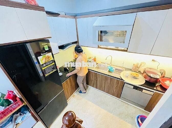 VÕ THỊ SÁU - DÂN XÂY - LÔ GÓC - GẦN HỒ - 46mx5 TẦNG CHỈ 9,3 TỶ
