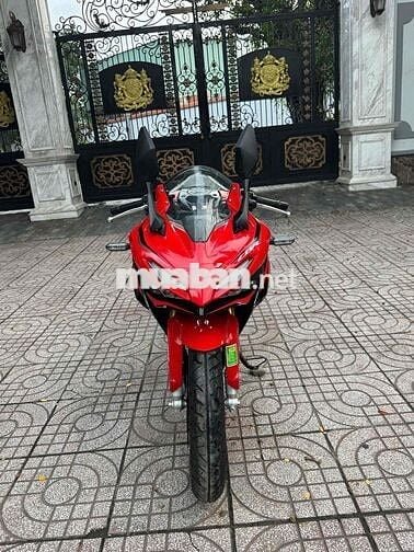 Honda CBR150R 2024 chính chủ biển thành phố