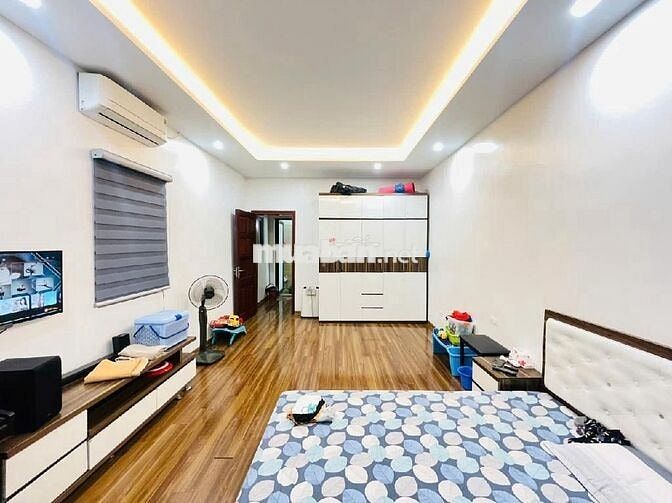 VÕ THỊ SÁU - DÂN XÂY - LÔ GÓC - GẦN HỒ - 46mx5 TẦNG CHỈ 9,3 TỶ