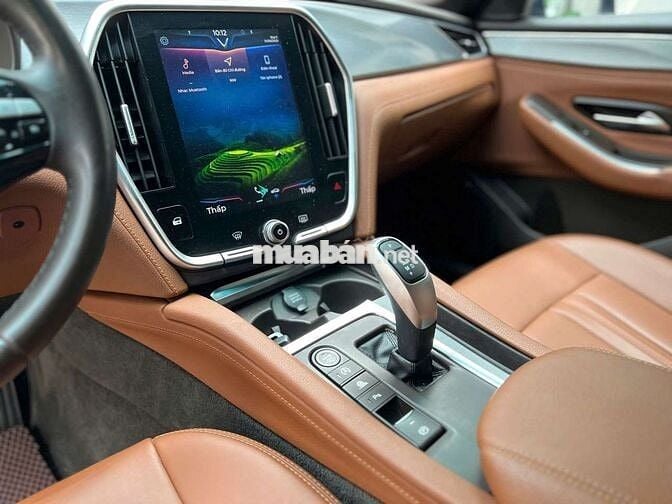 Vinfast lux A2.0- 76000 km