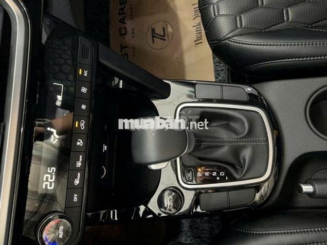Kia Seltos 1.6 AT Luxury 2023 – 3400km