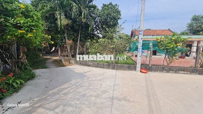Bán 400m2 đất Lộc Giang, full thổ cư, cách chợ Lộc Giang 700m