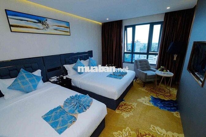 Bán Khách Sạn 10 tầng 66 phòng Chánh Nghĩa trung tâm Thủ Dầu Một