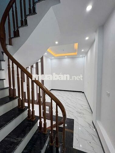 HƠN 2 tỷ nhanh tay sở hữu căn 4T ở THỤY HƯƠNG,ngõ thông 4m,10p ra QL6,