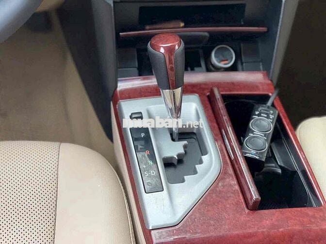 Toyota Camry 2013 2.0E Còn Đẹp Lắm