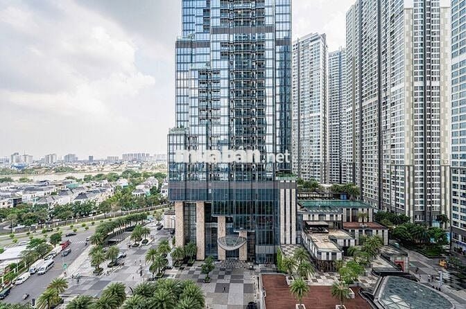 CHỦ NHÀ ĐI NƯỚC NGOÀI CẦN CHO KHÁCH VÀO Ở LIỀN CĂN 2PN VINHOMES