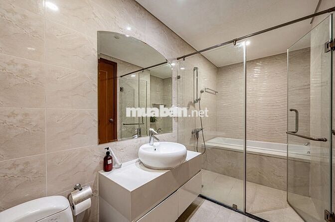 CHỦ NHÀ ĐI NƯỚC NGOÀI CẦN CHO KHÁCH VÀO Ở LIỀN CĂN 2PN VINHOMES