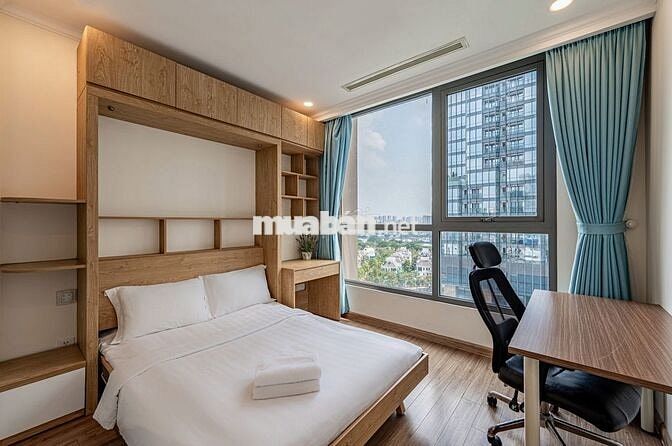 CHỦ NHÀ ĐI NƯỚC NGOÀI CẦN CHO KHÁCH VÀO Ở LIỀN CĂN 2PN VINHOMES