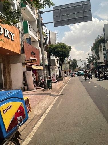 Chính chủ bán nhà 1 xẹt cách mặt tiền Hồ Văn Huê 30m, Phú Nhuận, 5x31m