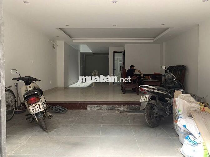 CHO THUÊ 2 SÀN (MỖI SÀN 90M2) KHU VỰC PHƯƠNG LIỆT, THANH XUÂN, HÀ NỘI