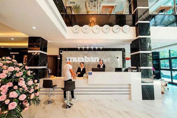 Bán Khách Sạn 10 tầng 66 phòng Chánh Nghĩa trung tâm Thủ Dầu Một