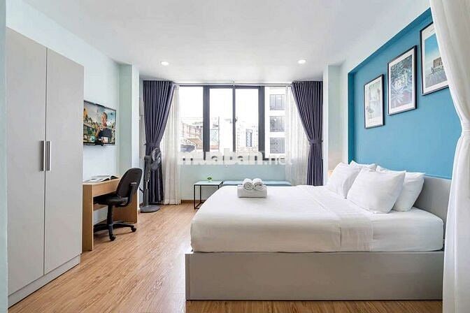 Cho thuê căn hộ full nội thất Quận 1 gần Vòng xoay Cống Quỳnh