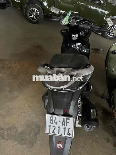 Shvn 125 màu đen bóng biển số dk 5/2025