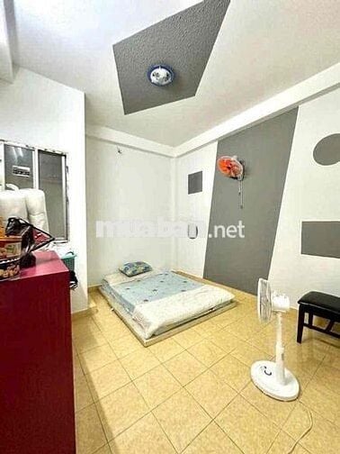 Chính chủ cho thuê phòng ngã tư Phú Nhuận, khu yên tĩnh, tiện ích 20m2