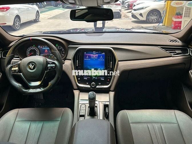 VinFast Lux A2.0 Tiêu chuẩn – 2020