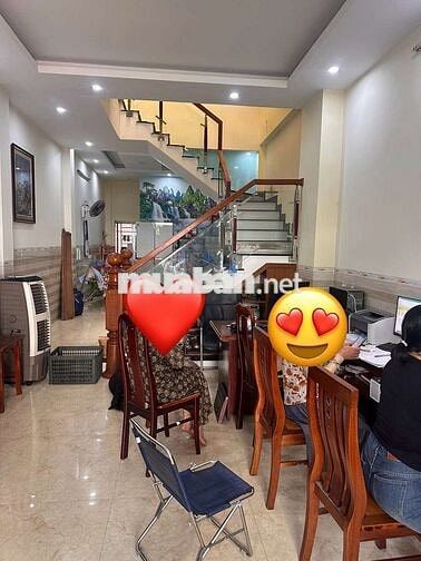 Bán nhà 3tầng trung tâm quận Hải Châu Đà Nẵng