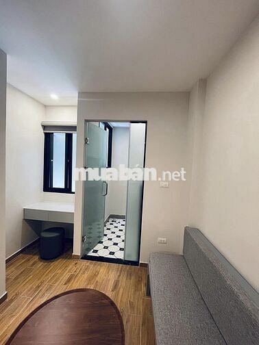 Cho thuê Căn hộ ở Ngọc lâm, gần cầu Chương Dương full đồ giá 5tr
