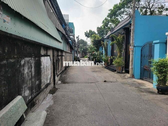 Lô đất hiếm HXT Nguyễn Hữu Trí, TT Tân Túc, ngay UBND huyện cũ