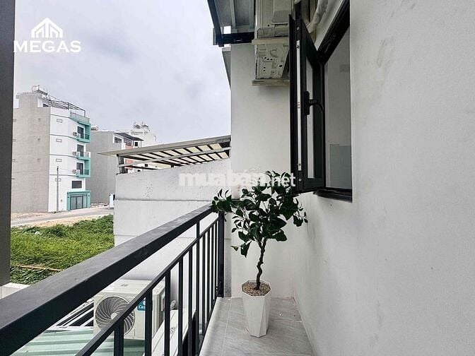 CHỈ VỚI 3TR8 ĐÃ CÓ STUDIO NGAY VLU