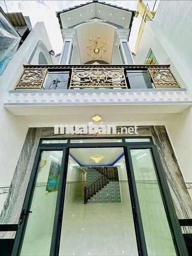 NHÀ RỘNG RÃI - KẾ BÊN CHỢ CÁI RĂNG