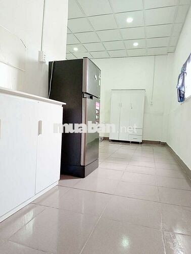 Phòng rộng,full nội thất giá 2tr8