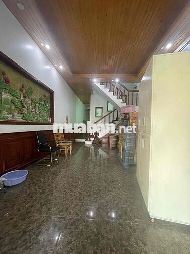 Bán nhà 10x22m Bình Hòa Thuận An , đg 9m 1 trệt 2 lầu, 5PN, giá 4.9 tỷ