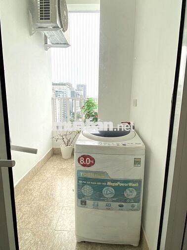 Căn hộ 100m2 3PN 2WC full nội thất D11 Trần Thái Tông19tr thương lượng