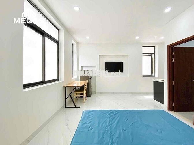 Căn Hộ Tone Trắng Như Hoa Hậu Đối Diện Công Viên Tao Đàn Q1