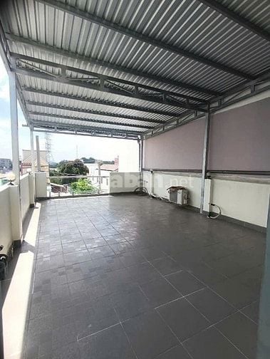 CĂN GÓC 2 LẦU MẶT TIỀN SỐ 71C ĐƯỜNG TRƯƠNG VĂN THÀNH. HIỆP PHÚ. QUẬN 9