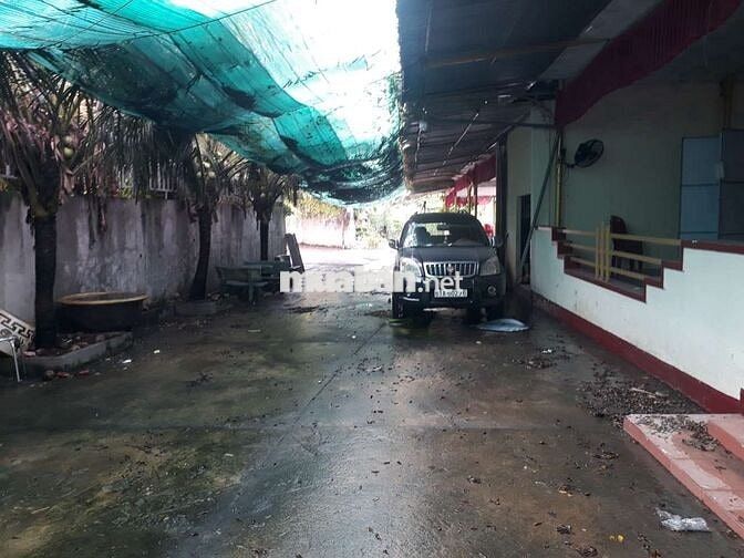 cho thuê nhà hàng 2000m2. vào chỉ kinh doanh.