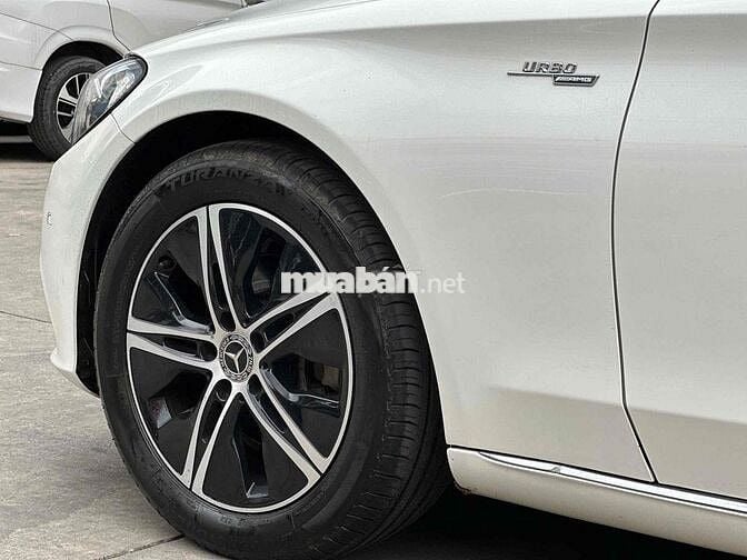 Mercedes Benz C Class 2018 C200 - 48000 km