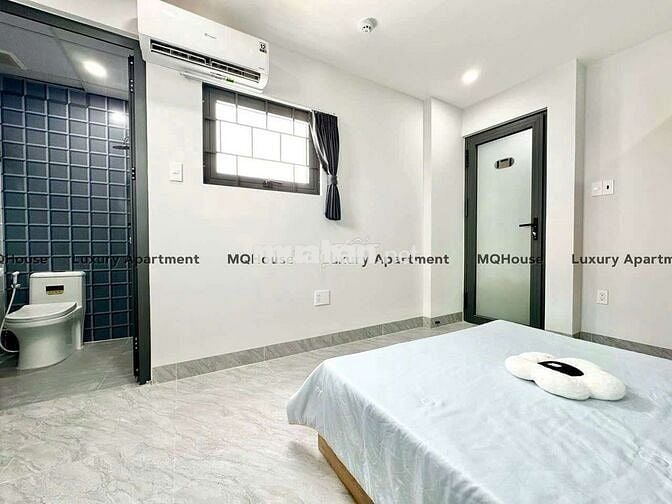 Cho thuê căn hộ full nội thất tại Quận 10 gần Vòng xoay Dân Chủ