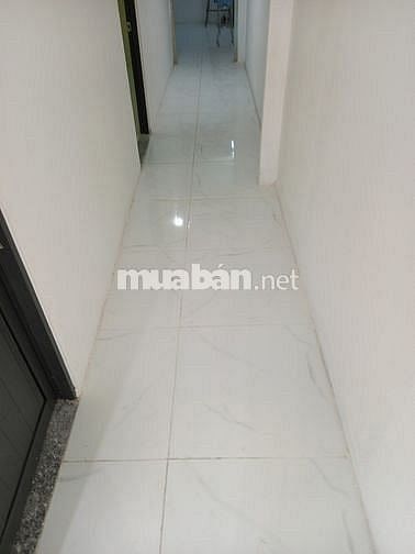 Cho thuê căn góc lầu 1 gần chợ Bà Chiểu gần đường Bạch Đằng 300 m