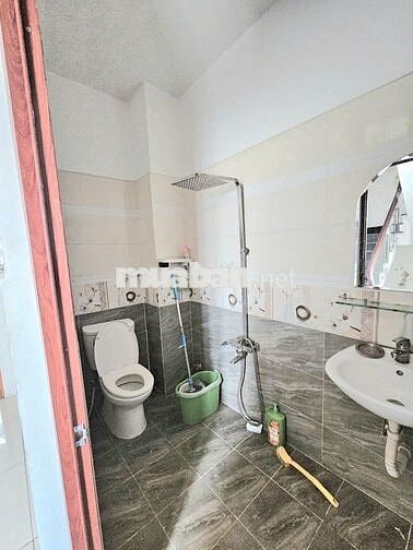 🔥🔥Nhà 4PN, nội thất, hẻm Lê Văn Quới, Bình Tân, 12 triệu
