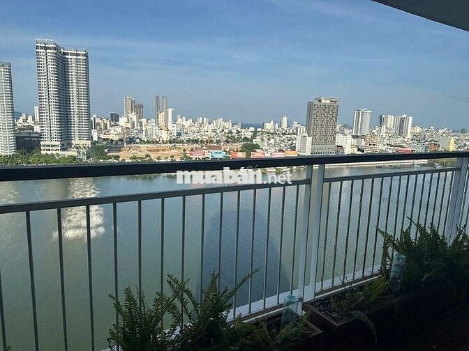Bán CC 2PN, 2WC, 110m2, 8,2 tỷ tại Indochina Riverside, Bạch Đằng