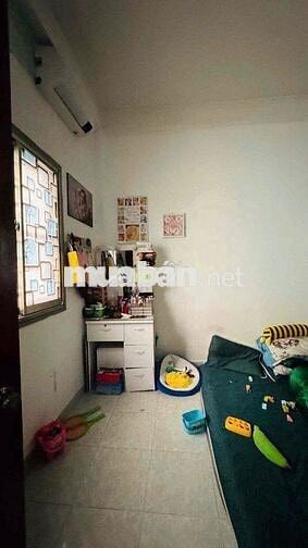 Góc 2 Mặt Tiền Đường Phạm Văn Hai Đối Diện Chợ Và Ngay Ngã Ba Lớn.