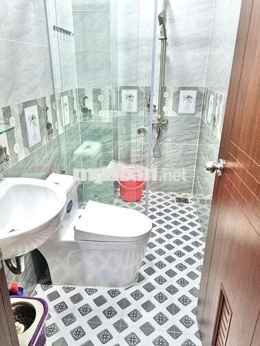 🔥🔥Nhà 64m² 4PN, hẻm xe hơi, gần công viên, 15 triệu