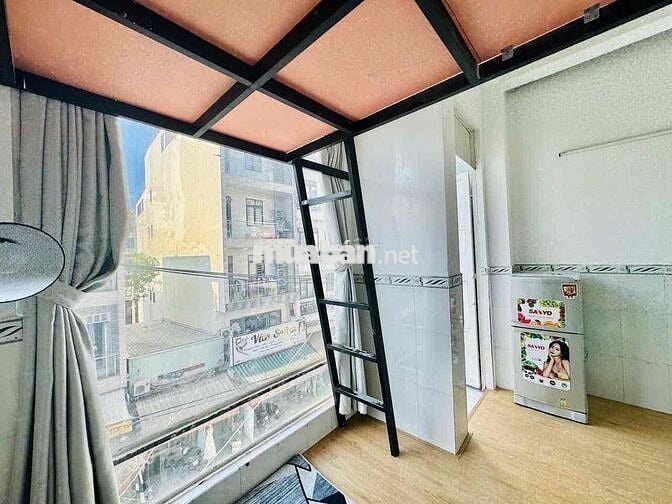 Phòng Ban công DUPLEX ngay galaxy Kinh Dương Vương