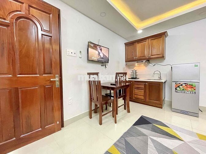 Căn Hộ Sang Trọng, Mới Xây Ngay Lê Hồng Phong Q10
