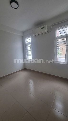 NHÀ 4 TẦNG DT 6m X 9,46m NỞ HẬU 6,5M HẺM 129 NGUYỄN TRÃI NHÀ MỚI