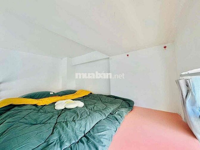 Phòng Ban công DUPLEX ngay galaxy Kinh Dương Vương